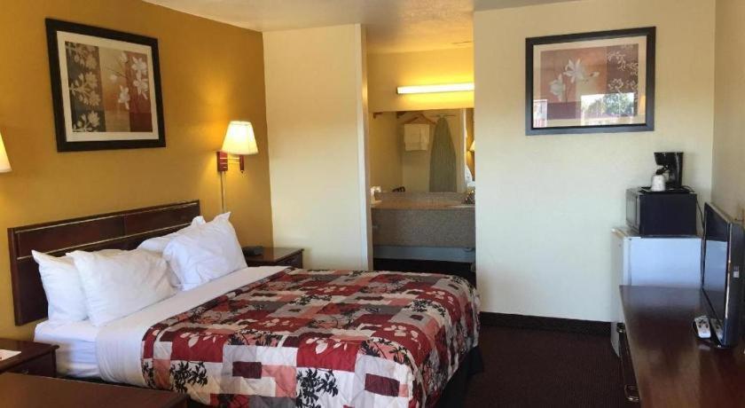 Americas Best Value Inn - Batesville Kültér fotó